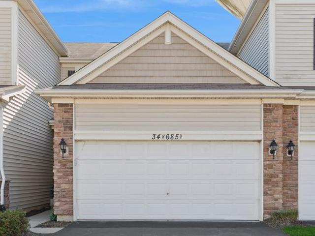 Townhouse for sale in Saint Charles, Iowa