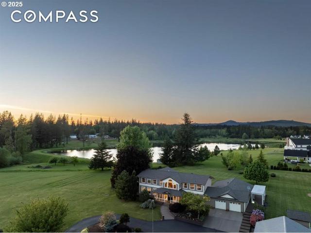 House for sale in La Center