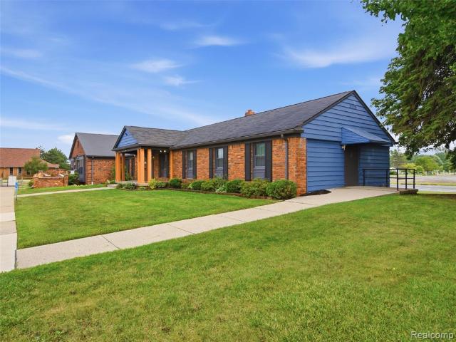 Commercial for sale in Richmond, Michigan