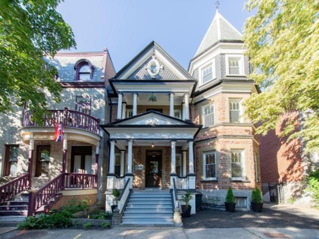 Commercial for sale in St. Leonard's, Quebec
