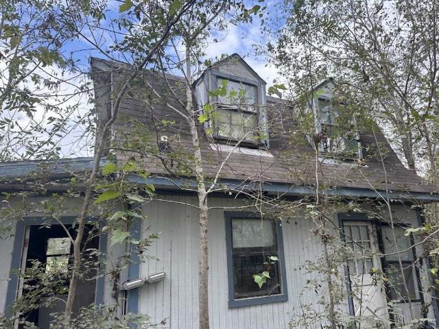 House for sale in Pattison, Texas