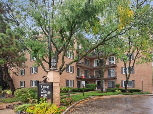 Condo for sale in Evanston, Illinois