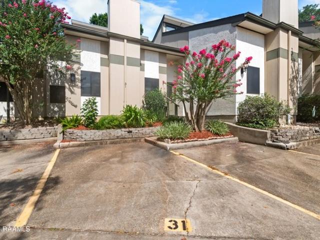 Townhouse for sale in Lafayette, Louisiana