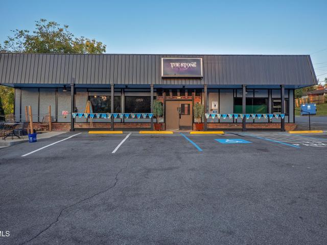 Commercial for sale in Tennessee