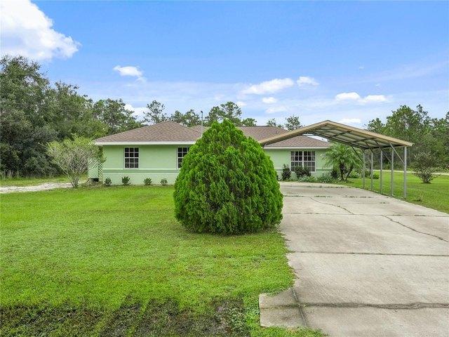 House for sale in Indian Lake Estates, Florida