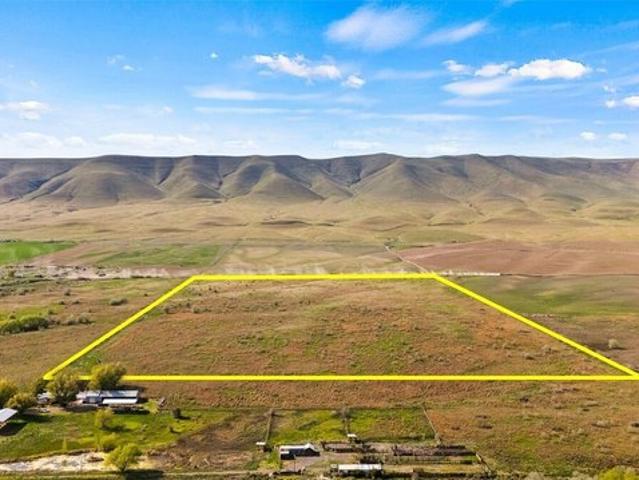House for sale in White Swan, Washington