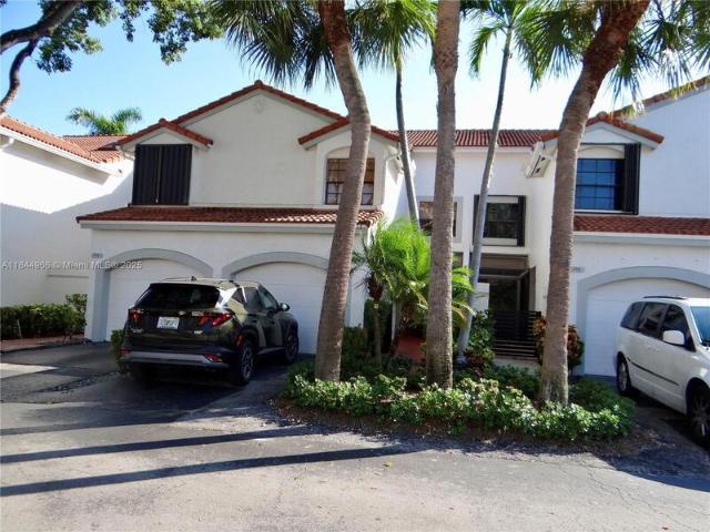 Townhouse for sale in Aventura