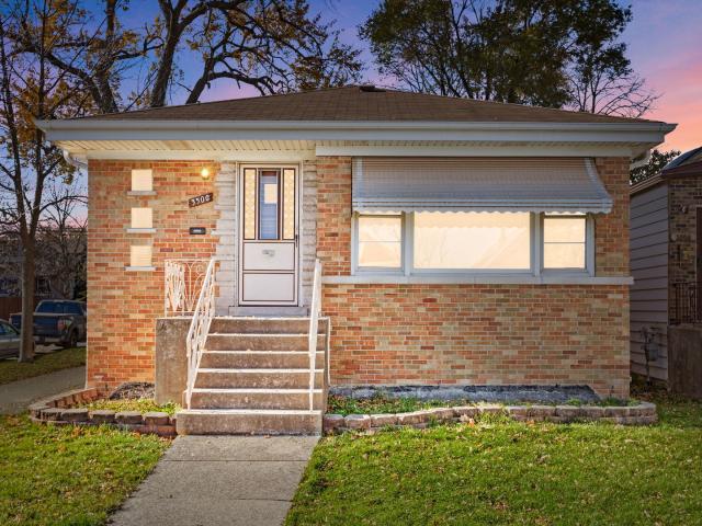 House for sale in Chicago Park, Illinois
