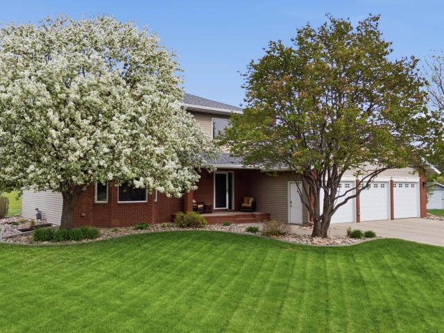 House for sale in Moorhead, Minnesota