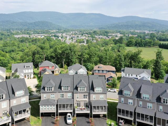Townhouse for sale in Virginia