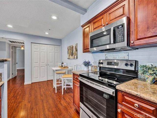Condo for sale in Santa Ana, California
