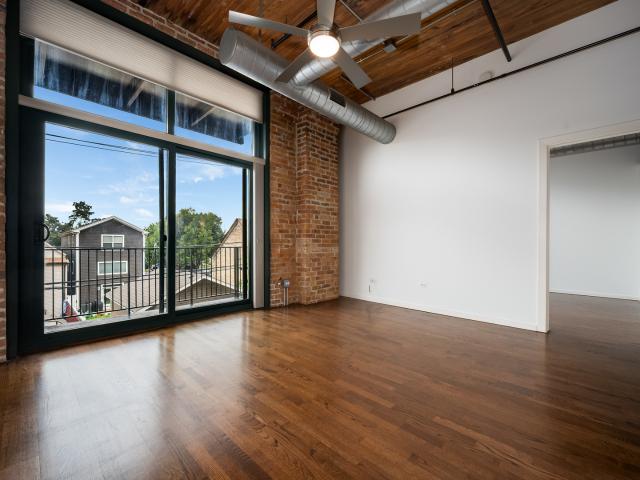 Condo for sale in Chicago Park, Illinois