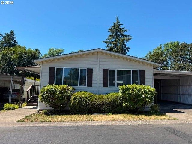 House for sale in Milwaukie, Clackamas County