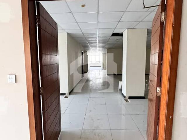 Office for rent in اسلام آباد, زون 1