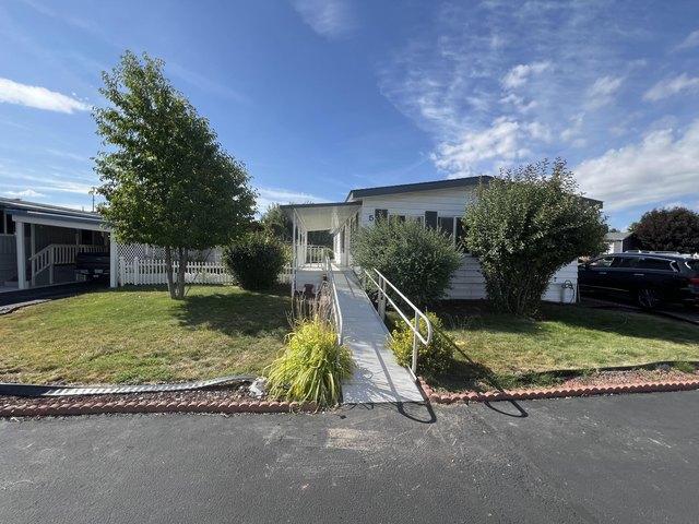 House for sale in Oregonia