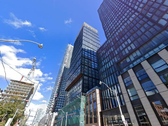 Condo for sale in Toronto, Golden Horseshoe