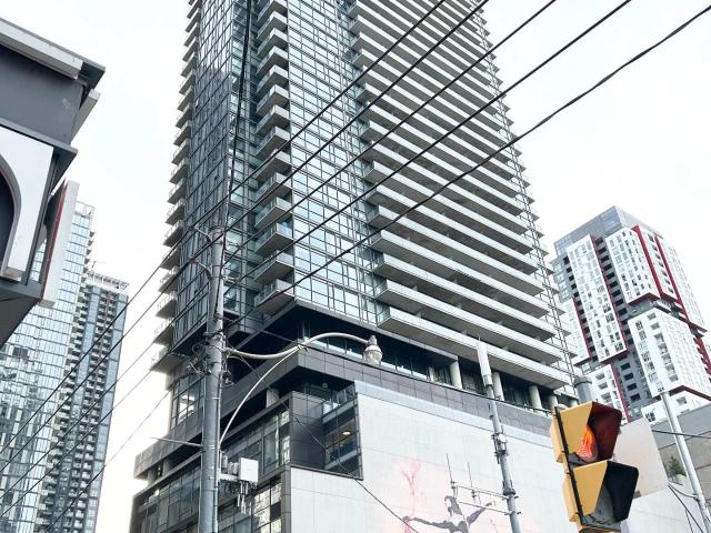 Condo for sale in Spadina—Fort York, Toronto