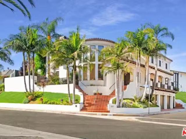 House for rent in North Hollywood, Encino Neighborhood Council District