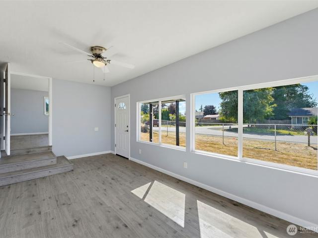 House for sale in Washington