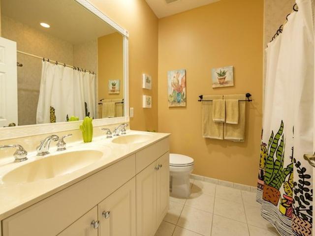 Townhouse for sale in Davie, Florida