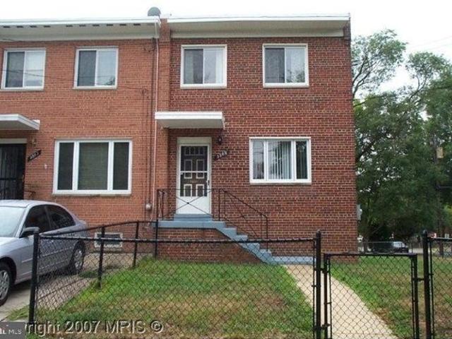 Townhouse for sale in Hyattsville, Maryland