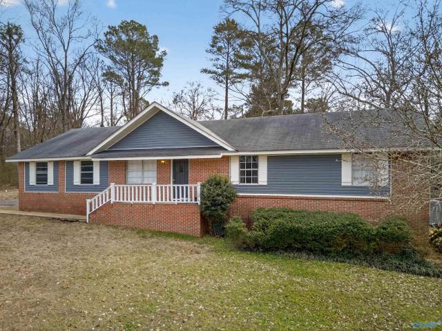 House for sale in Scottsboro, Alabama