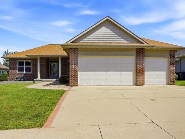 House for sale in Linn, Iowa