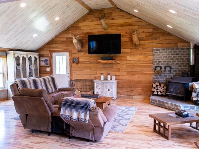 House for sale in La Russell, Missouri