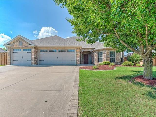 House for sale in Bentonville, Benton County