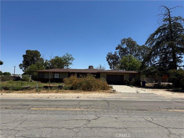 House for sale in Littlerock, California