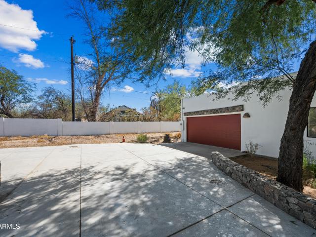 Property for rent in Cave Creek, Arizona