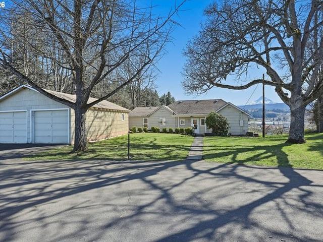 House for sale in Oregonia