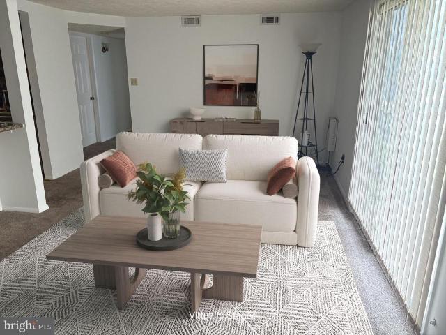 Condo for sale in Pasadena, Maryland