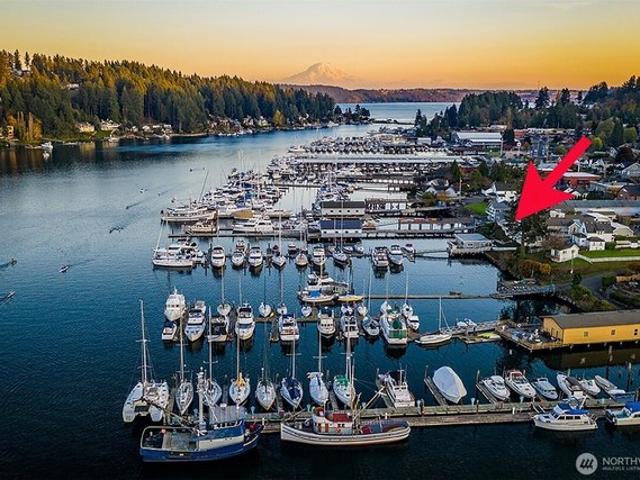 Condo for sale in Gig Harbor, Washington