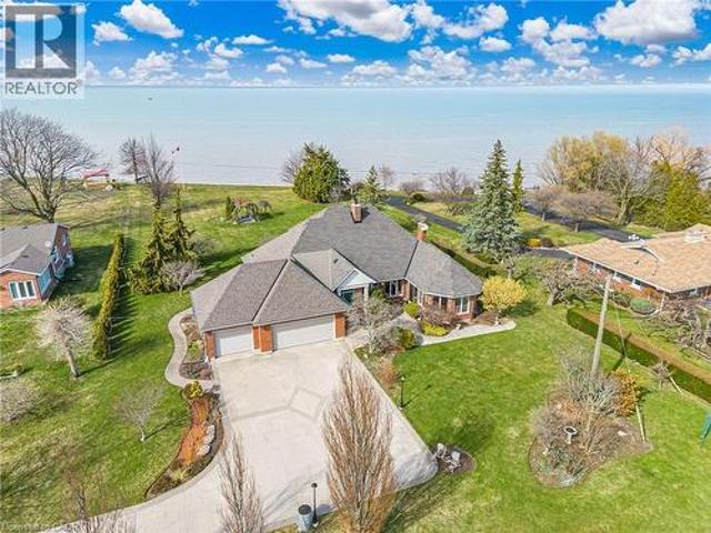 Farm for sale in Niagara, Ontario