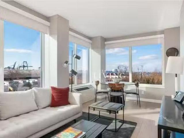 Condo for rent in Ridgewood