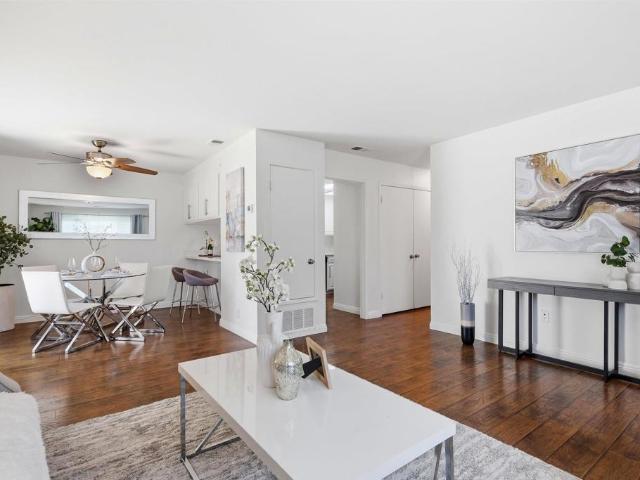 Townhouse for sale in Newark, California