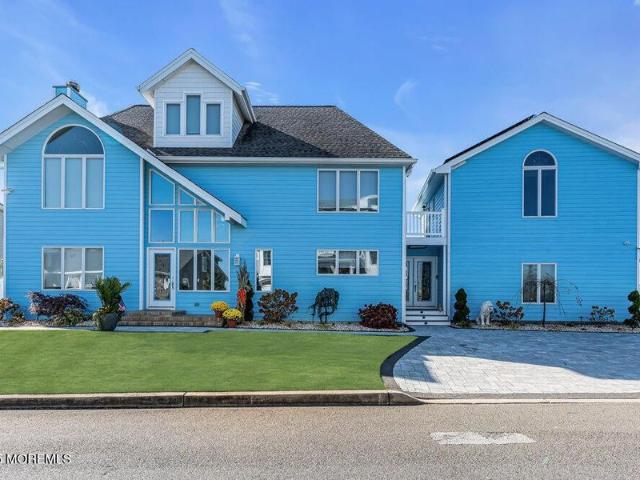 House for sale in Toms River