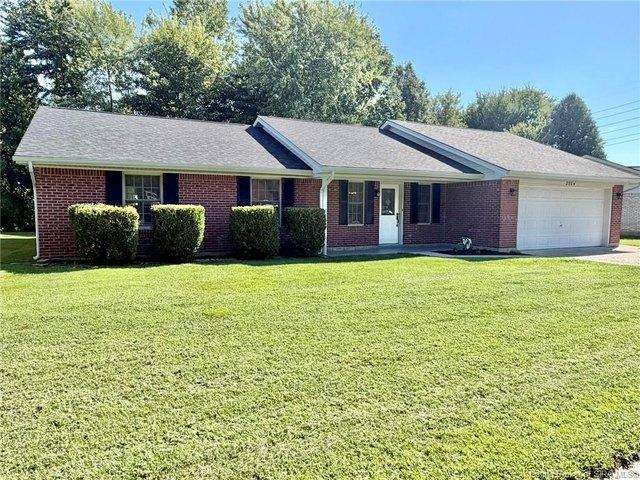 House for sale in Jeffersonville, Indiana