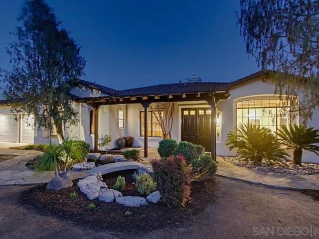 House for sale in Fallbrook, California