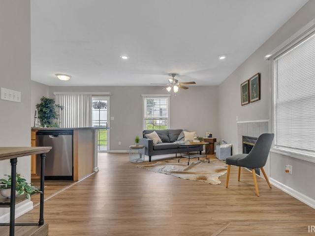 Condo for sale in Bloomington Of Minnesota, Indiana