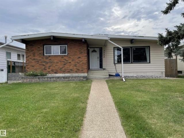 House for sale in Wedgewood, Alberta
