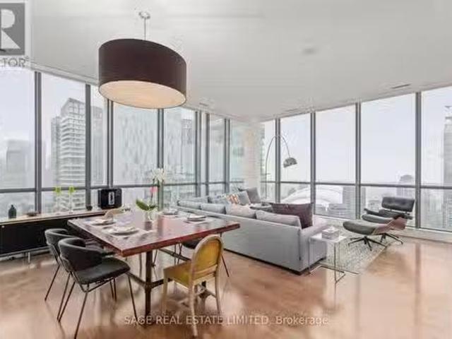 Condo for sale in Spadina—Fort York, Toronto