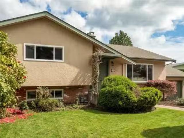 House for sale in Oak Bay, British Columbia