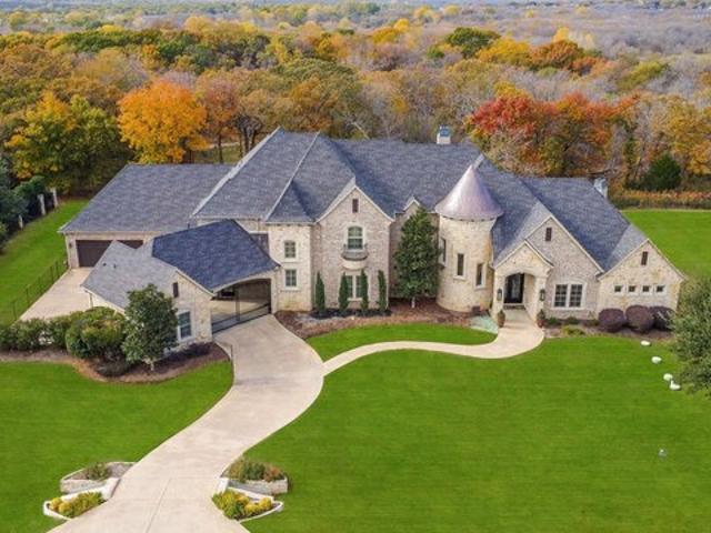 House for sale in Denton, Texas