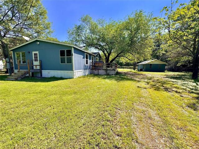 House for sale in Navarro, Texas