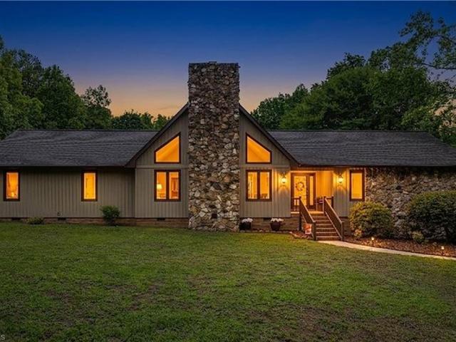 House for sale in Mad River, North Carolina