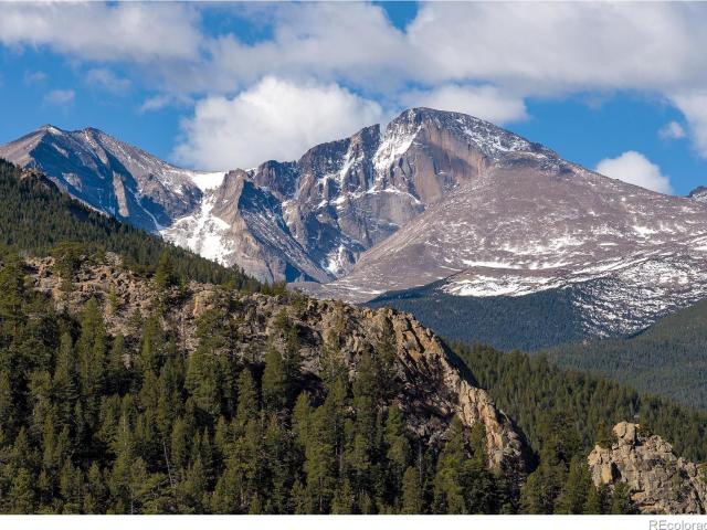 House for sale in Estes Park, Colorado