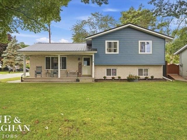 House for sale in Port Huron, Saint Clair County
