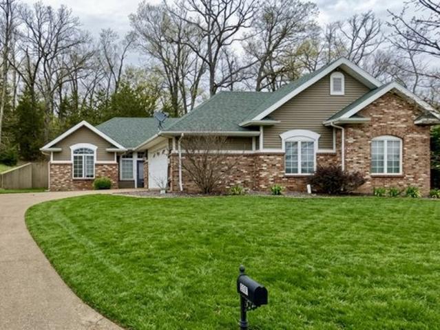 House for sale in Jefferson City, Cole County